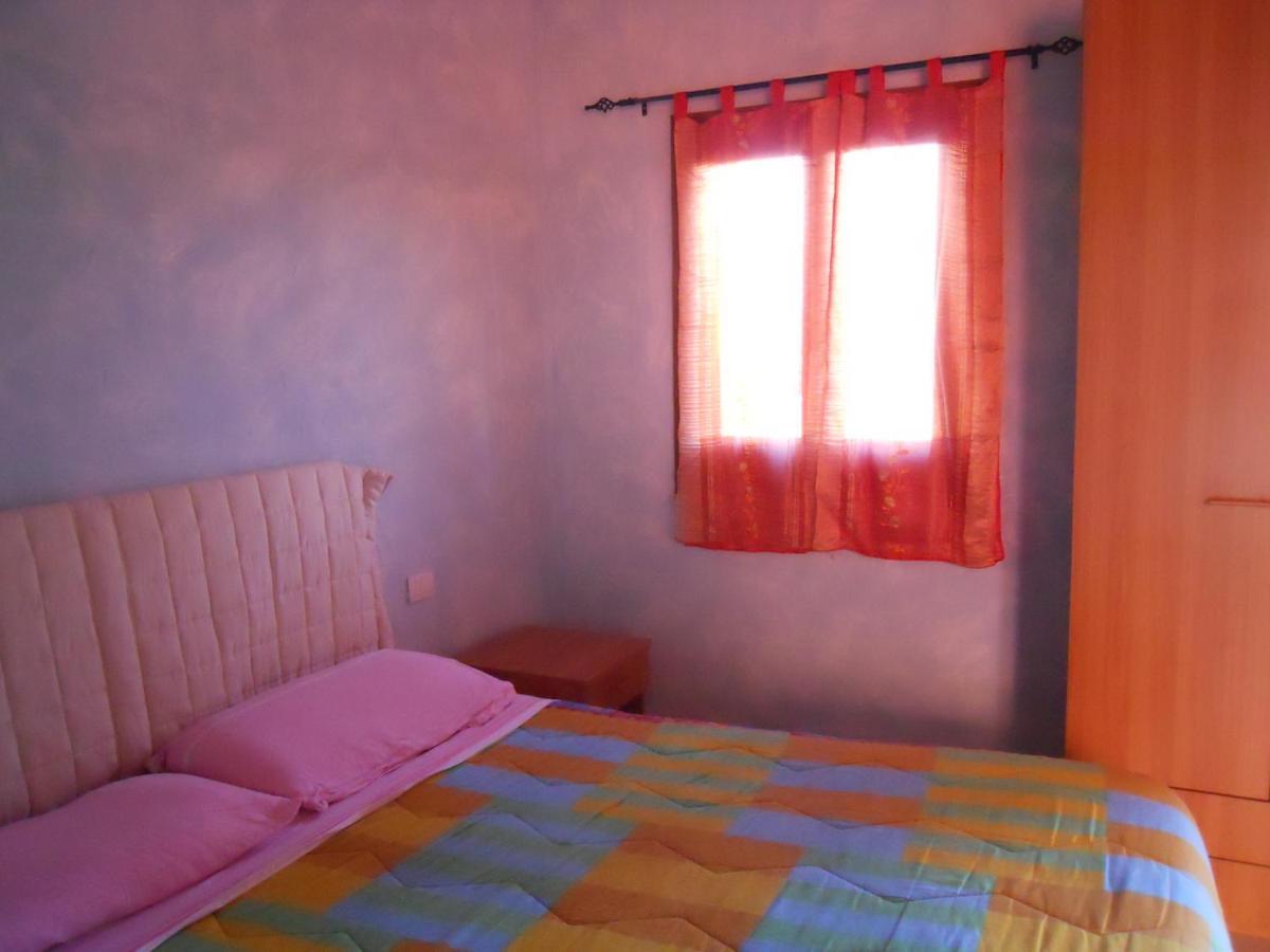 Agriturismo Su Nuratolu Villa Sagama Habitación foto